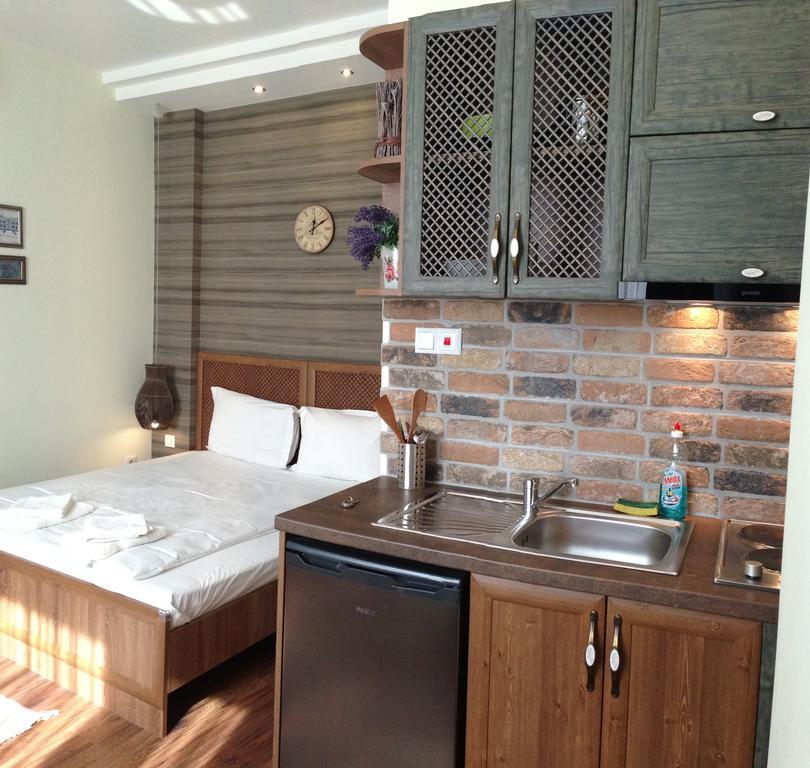 Guest Rooms Maria Luiza Warna Zewnętrze zdjęcie